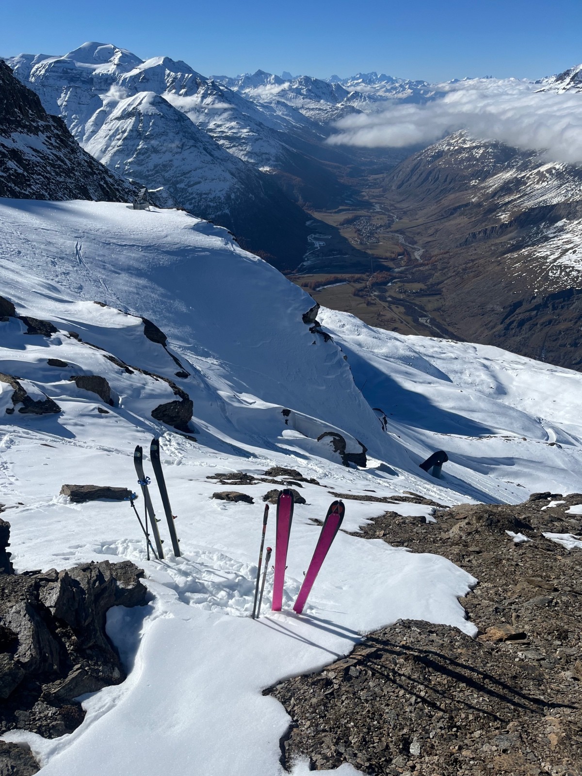  On peut voir la piste de snowfarming de ski de fond a Bessans