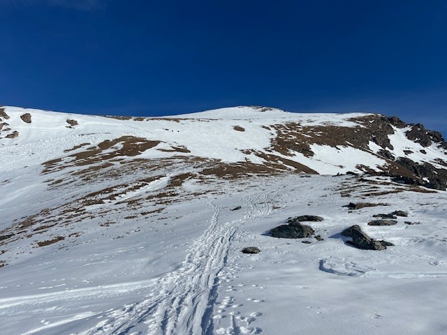 le sommet vu du Clapier Vert à la montée