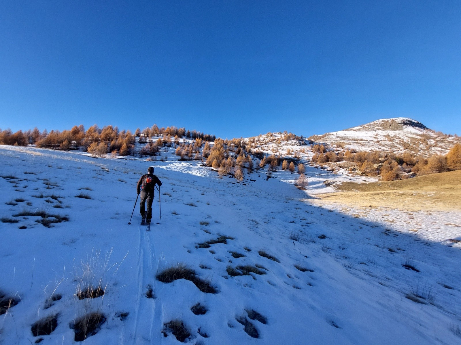  Vers 2300m pas grand chose maIs ça porte