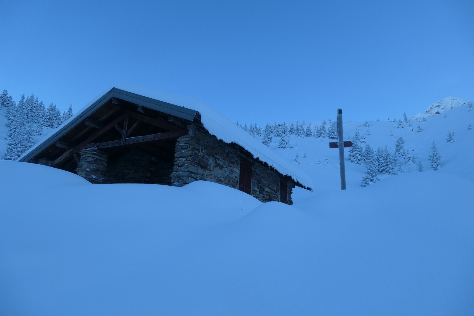 #5 Arrivée au chalet Arrivée au chalet