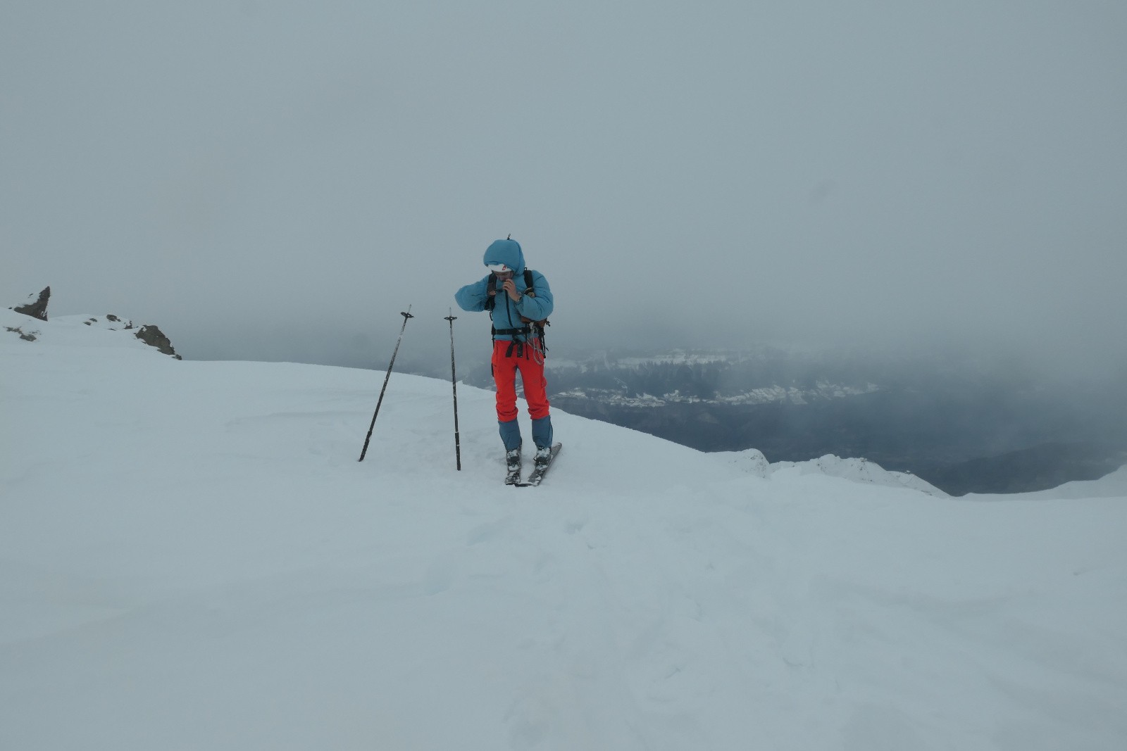 Sommet du jour (flemme de faire les 10 derniers mètres avec ce temps) 