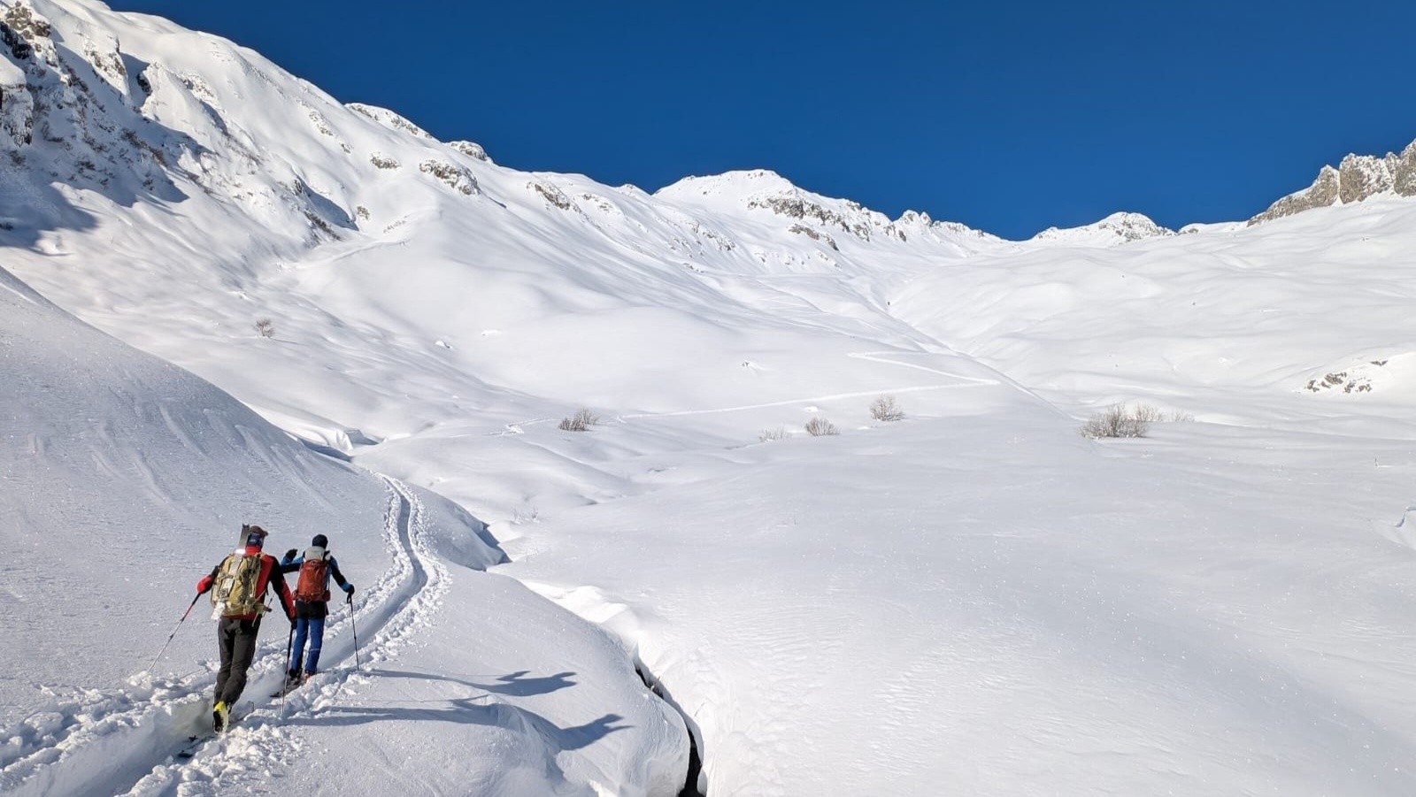 Remontée au col de Montartier 