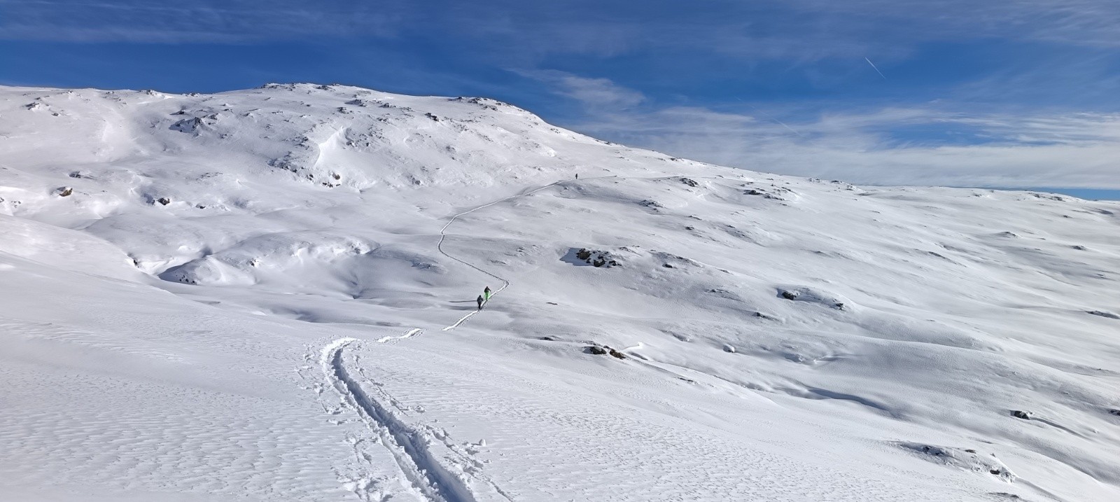 Remontée après la première descente pour rejoindre le haut de la combe vierge 