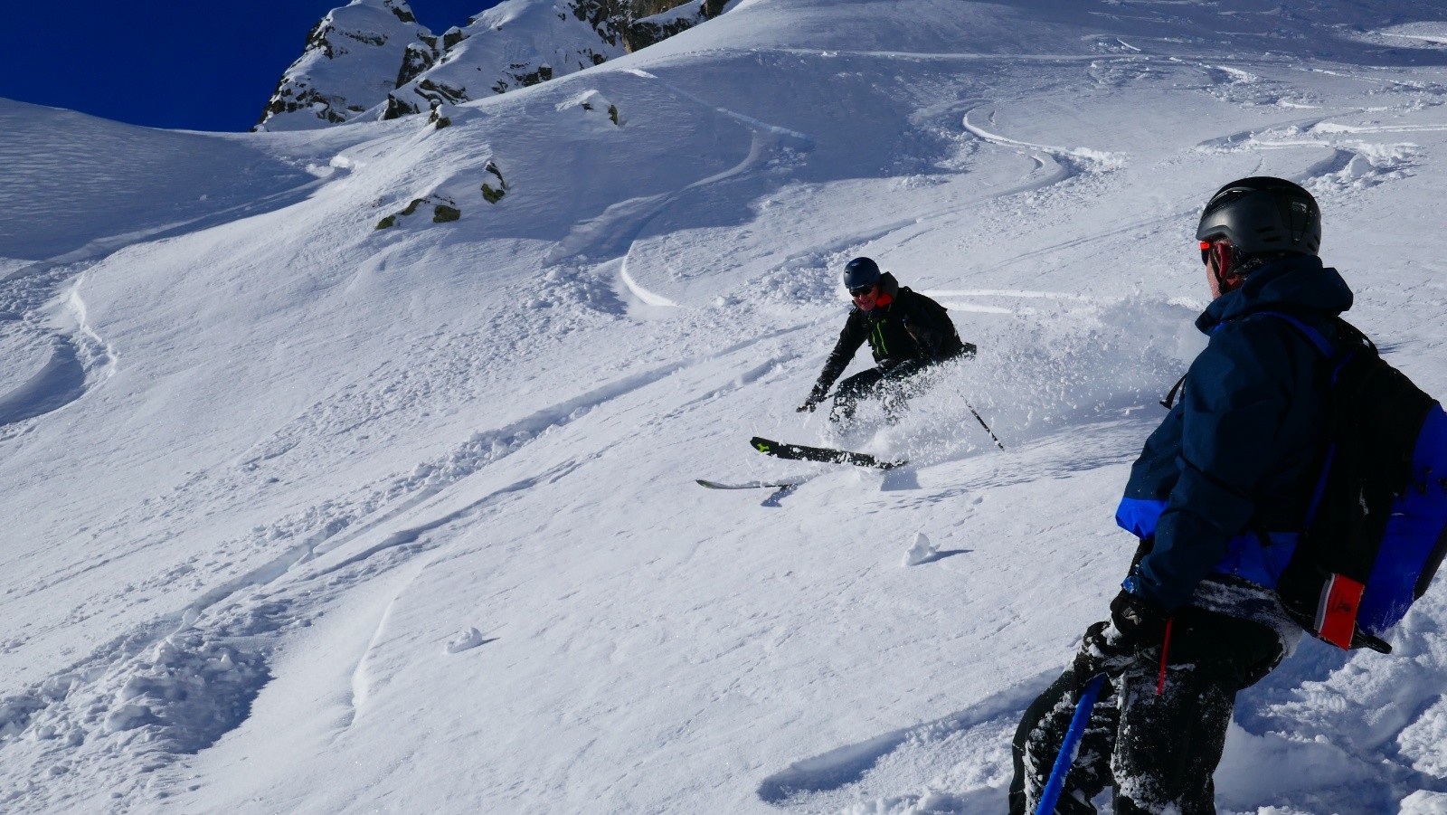 Quand le Dam's regarde skier notre bougre d'Eric......