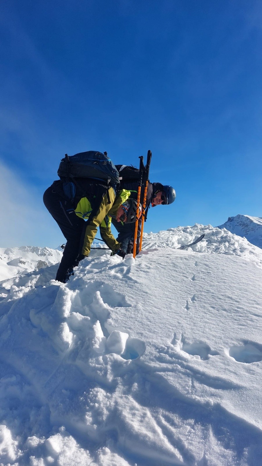  Ca pinaille ou alors prière pour de la peuf à gogo...
