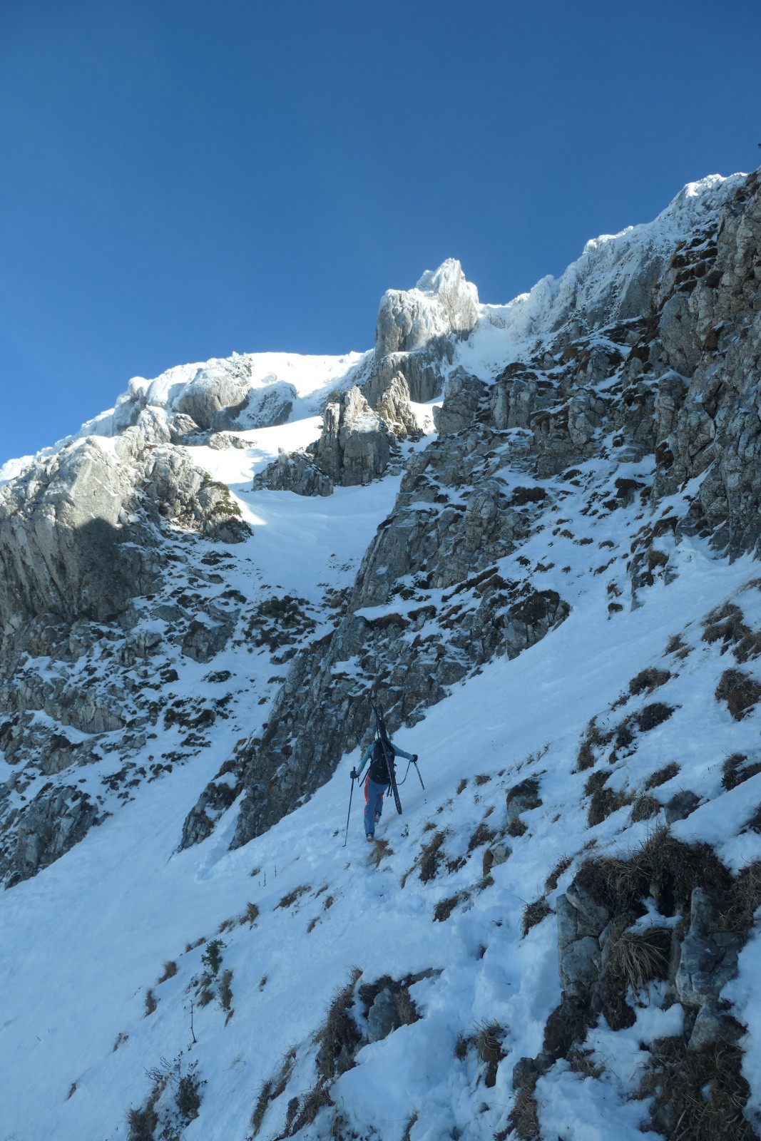 #28 En avant En avant