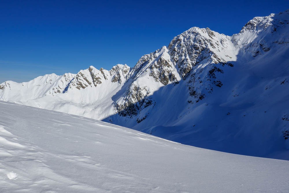 Montagne de Tineux et col  porte d'Eglise