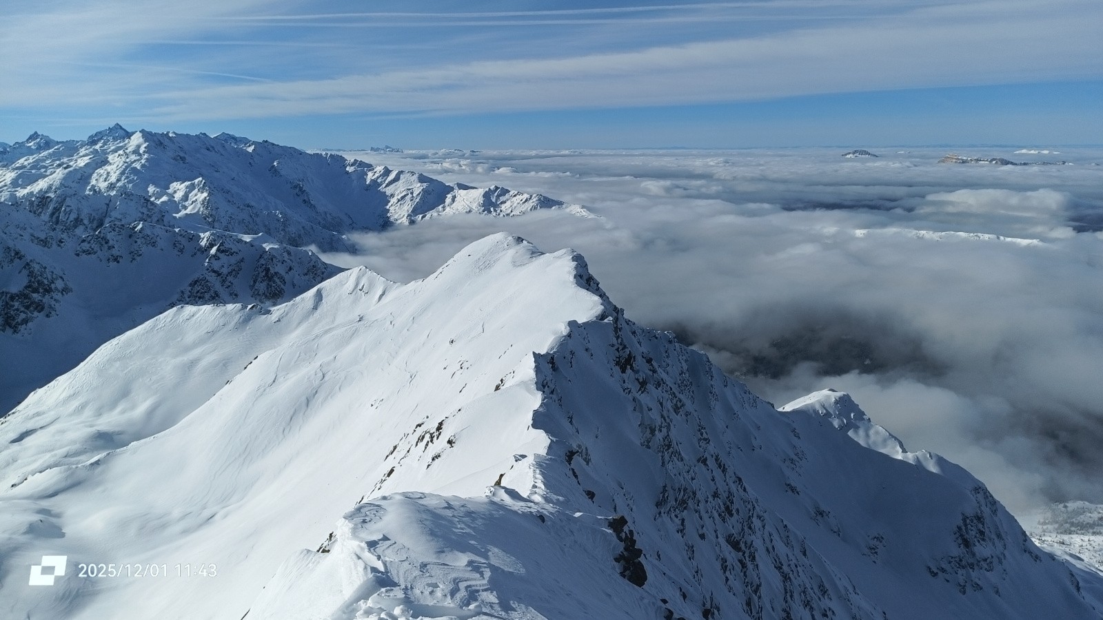 #10 Vue sur le Pic des Valloires Vue sur le Pic des Valloires