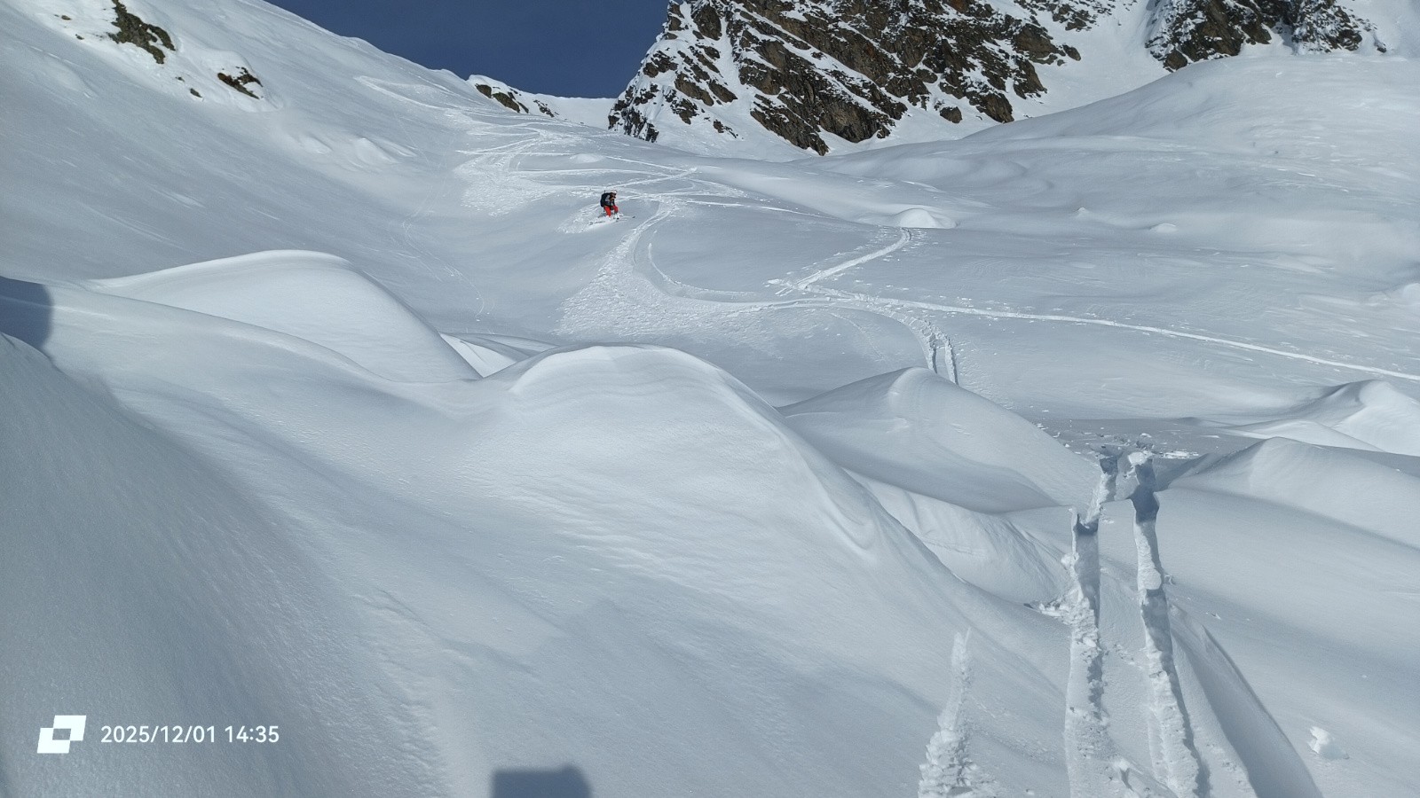 #28 Descente Descente