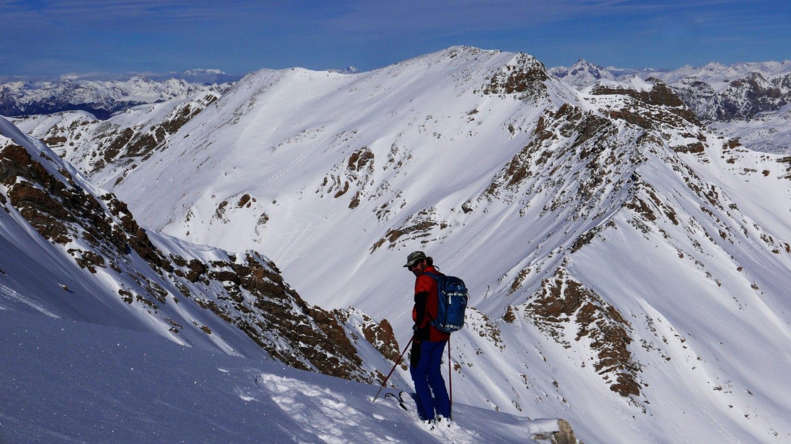 De jolies traces depuis le Crachet côté Parpaillon.