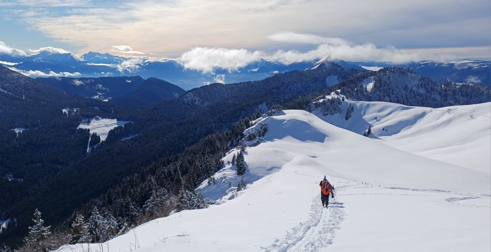  Dernière pente, vue vers le sud 