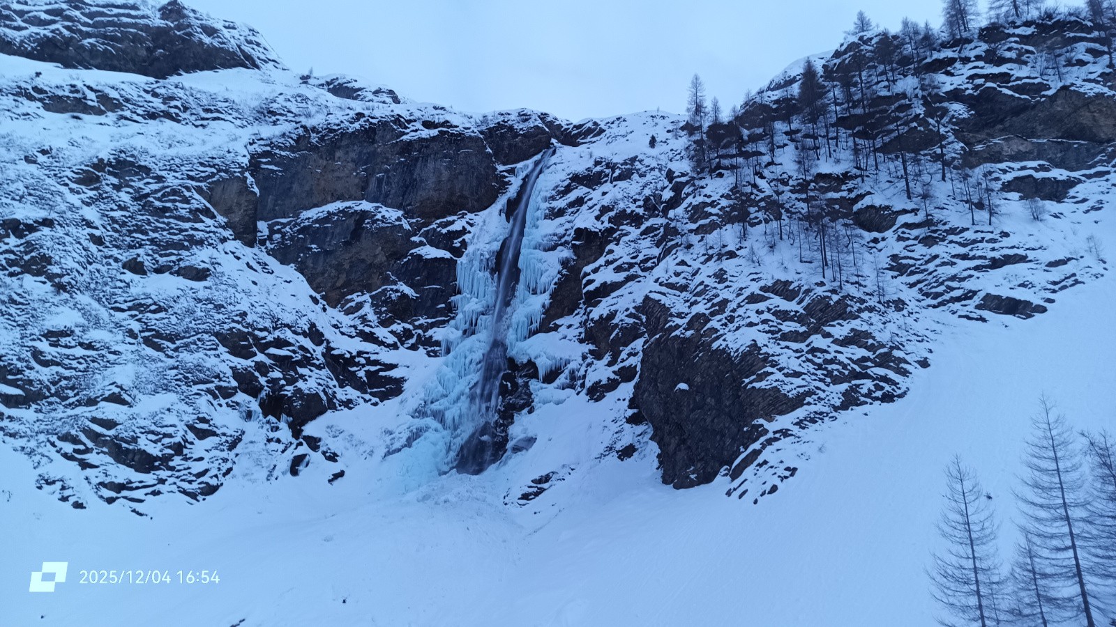 #16 La belle cascade La belle cascade