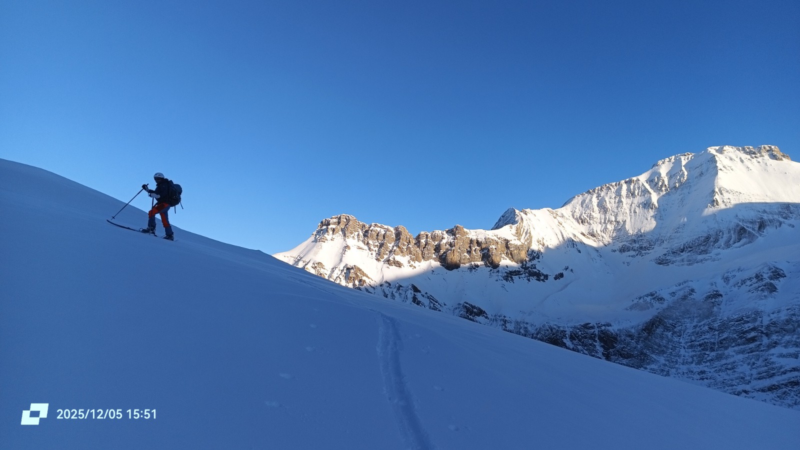 #33 Le jour décline Le jour décline