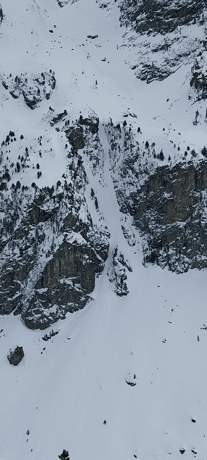  Le couloir de descente de la Vaudaine la veille