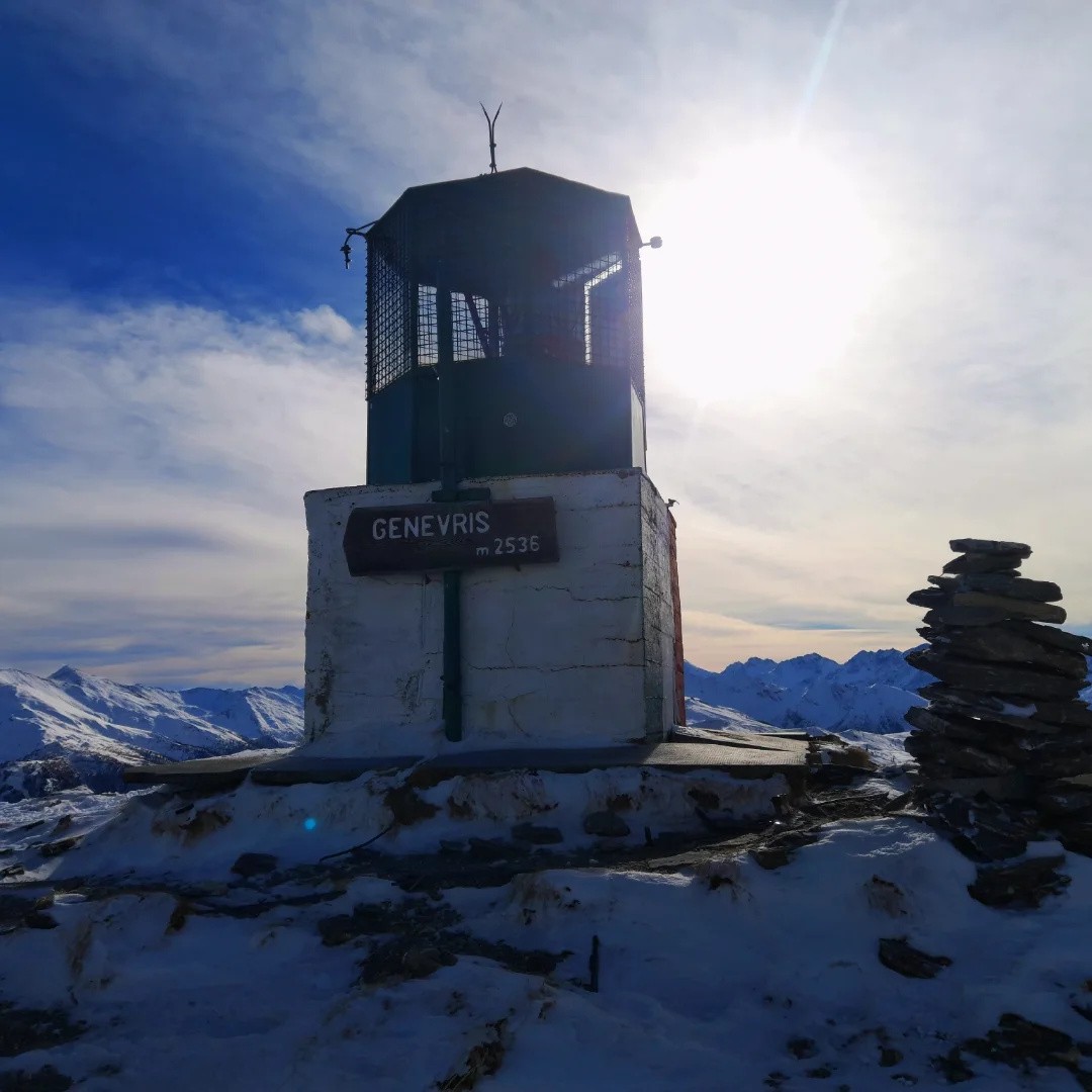 #12 Monte Genevris Monte Genevris
