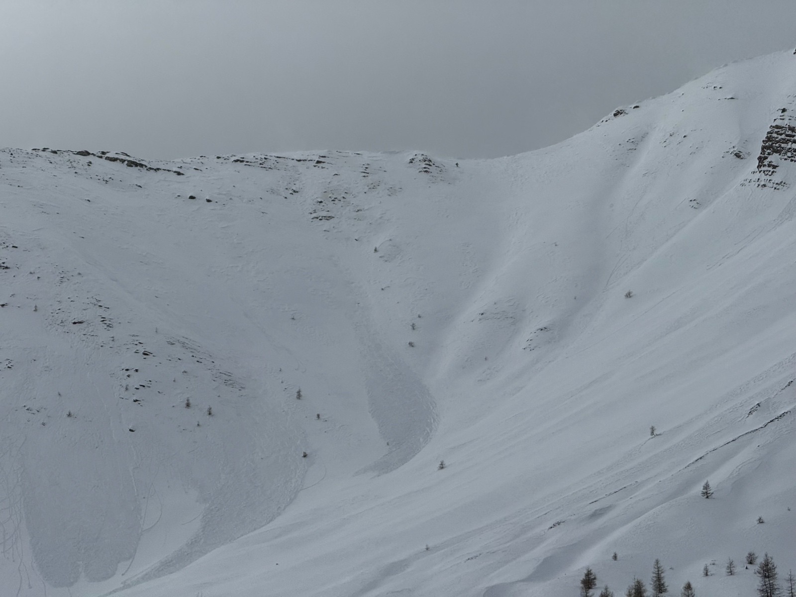 #7 Coulée côté Costa Rouenda Coulée côté Costa Rouenda