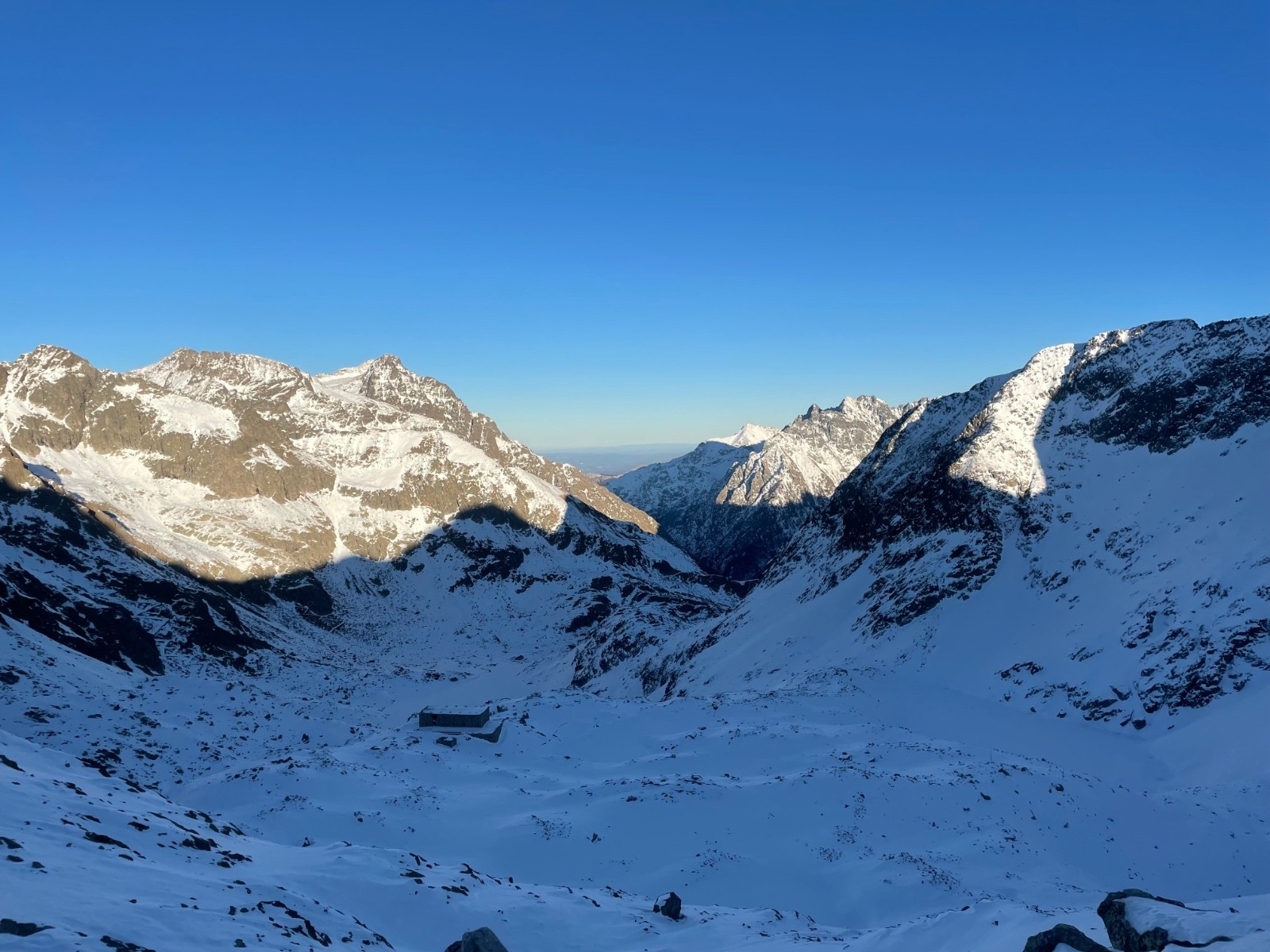 #14 Vue de Druos sur plaine du Po au fond Vue de Druos sur plaine du Po au fond