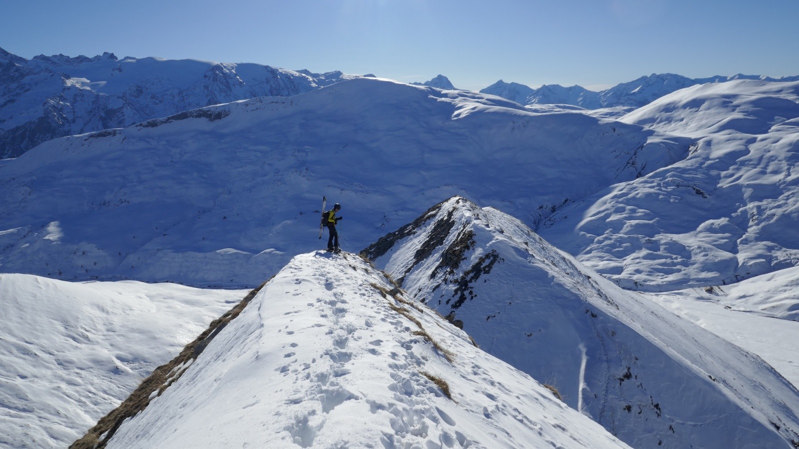#11 La crête qui ne passe pas aisement La crête qui ne passe pas aisement
