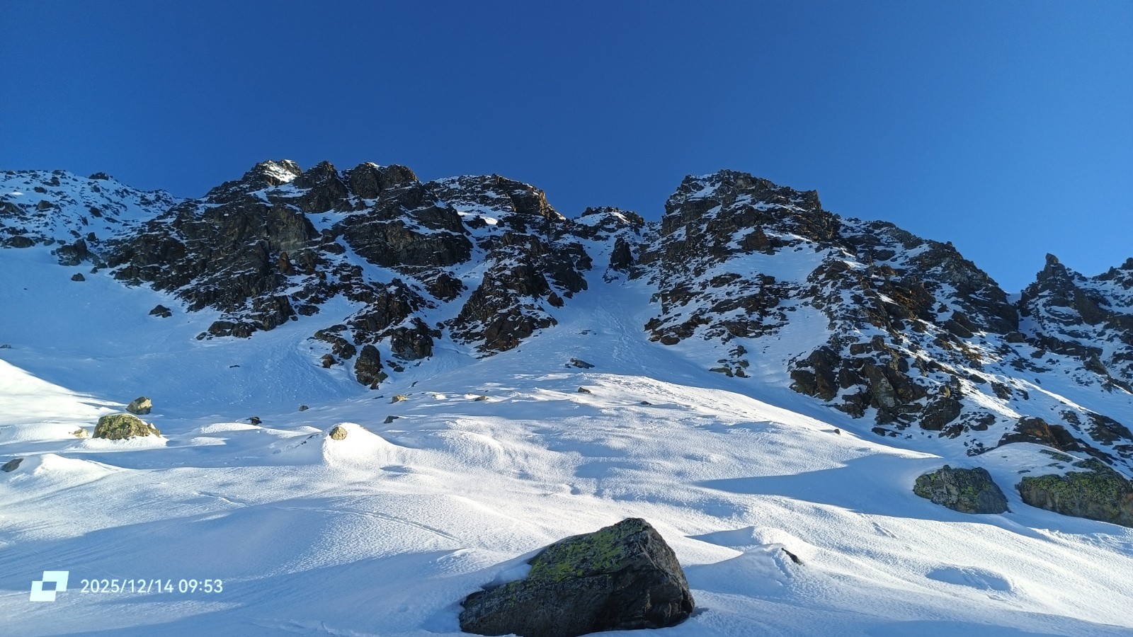 Plein de couloirs dans le secteur !&nbsp; 