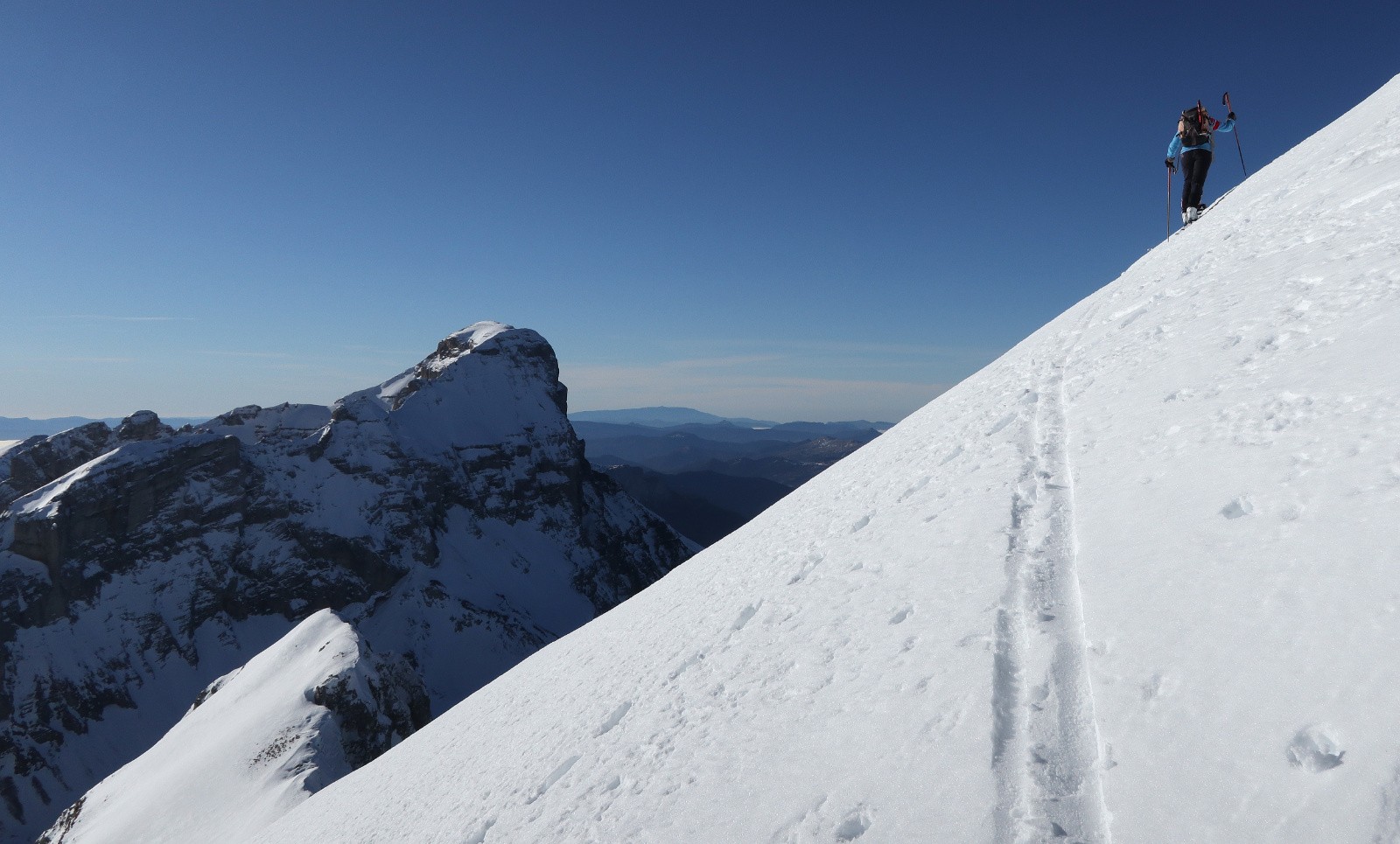 #6 Sous le sommet Sous le sommet