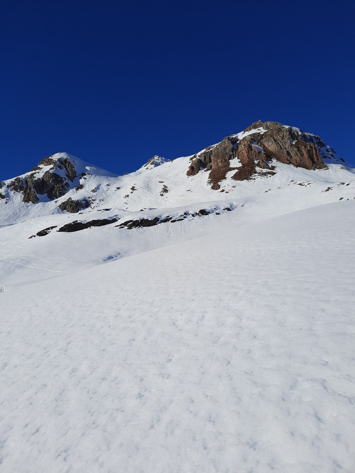 #12 Descente de la Petite Combe, plein sud Descente de la Petite Combe, plein sud