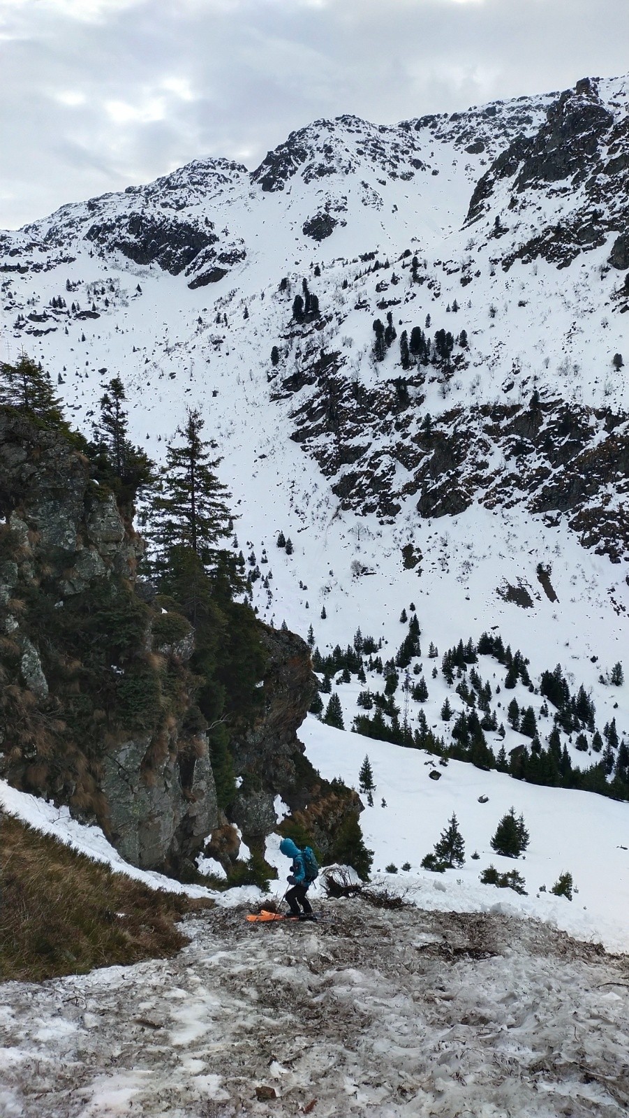 #12 Lucie dans la petite coulée Lucie dans la petite coulée