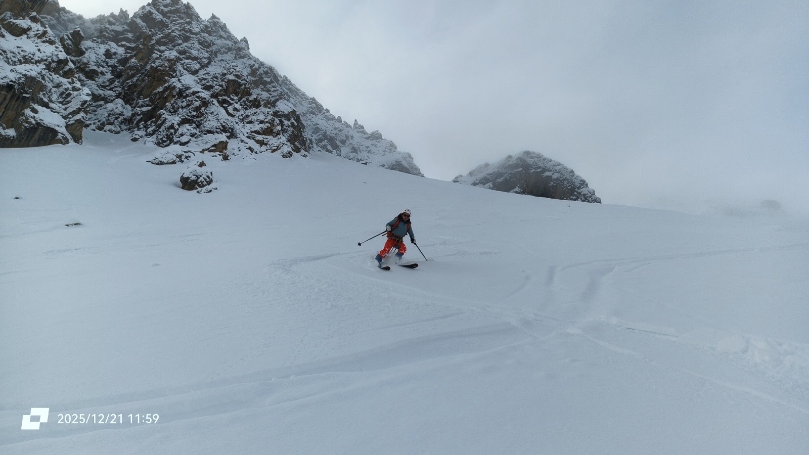 #15 On retrouve les traces allant à la Condamine On retrouve les traces allant à la Condamine