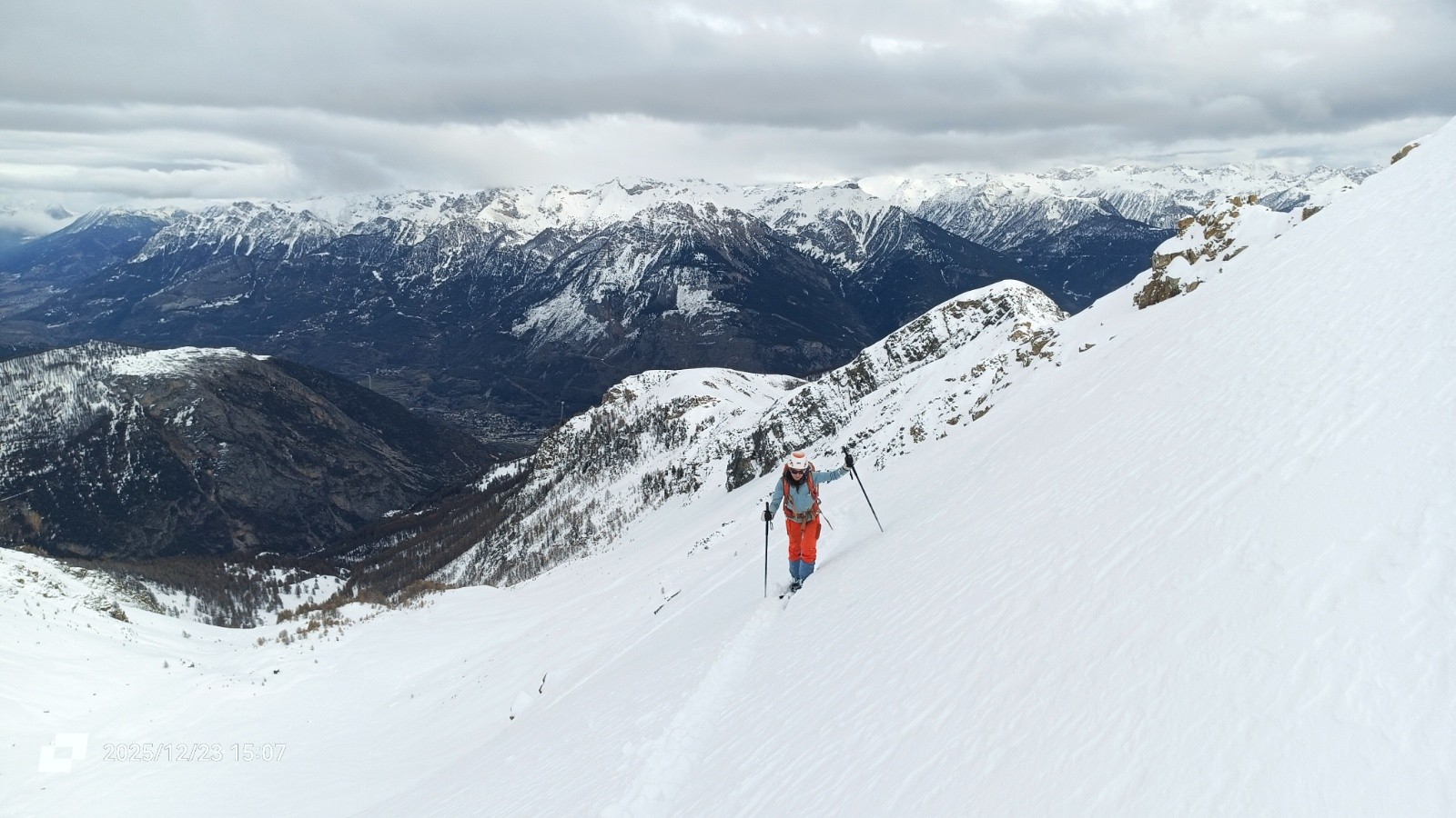 Juste pour dire que j'ai tracé aussi !&nbsp; 