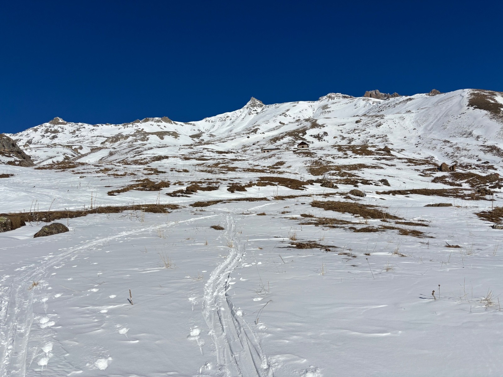 &nbsp;Direction le Col du Galibier, peu de neige