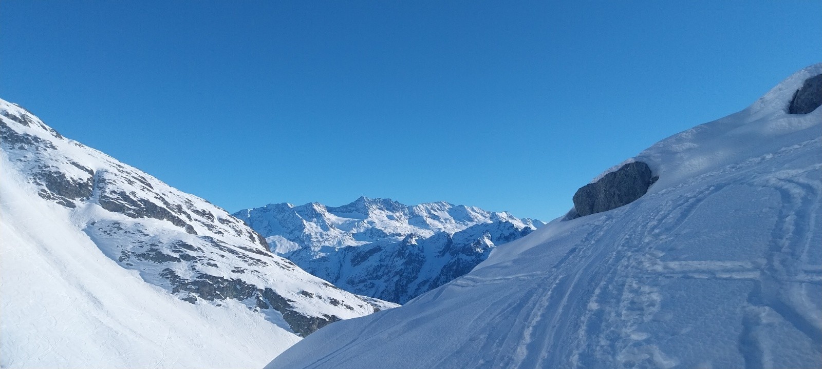 sous l'aigleton&nbsp;