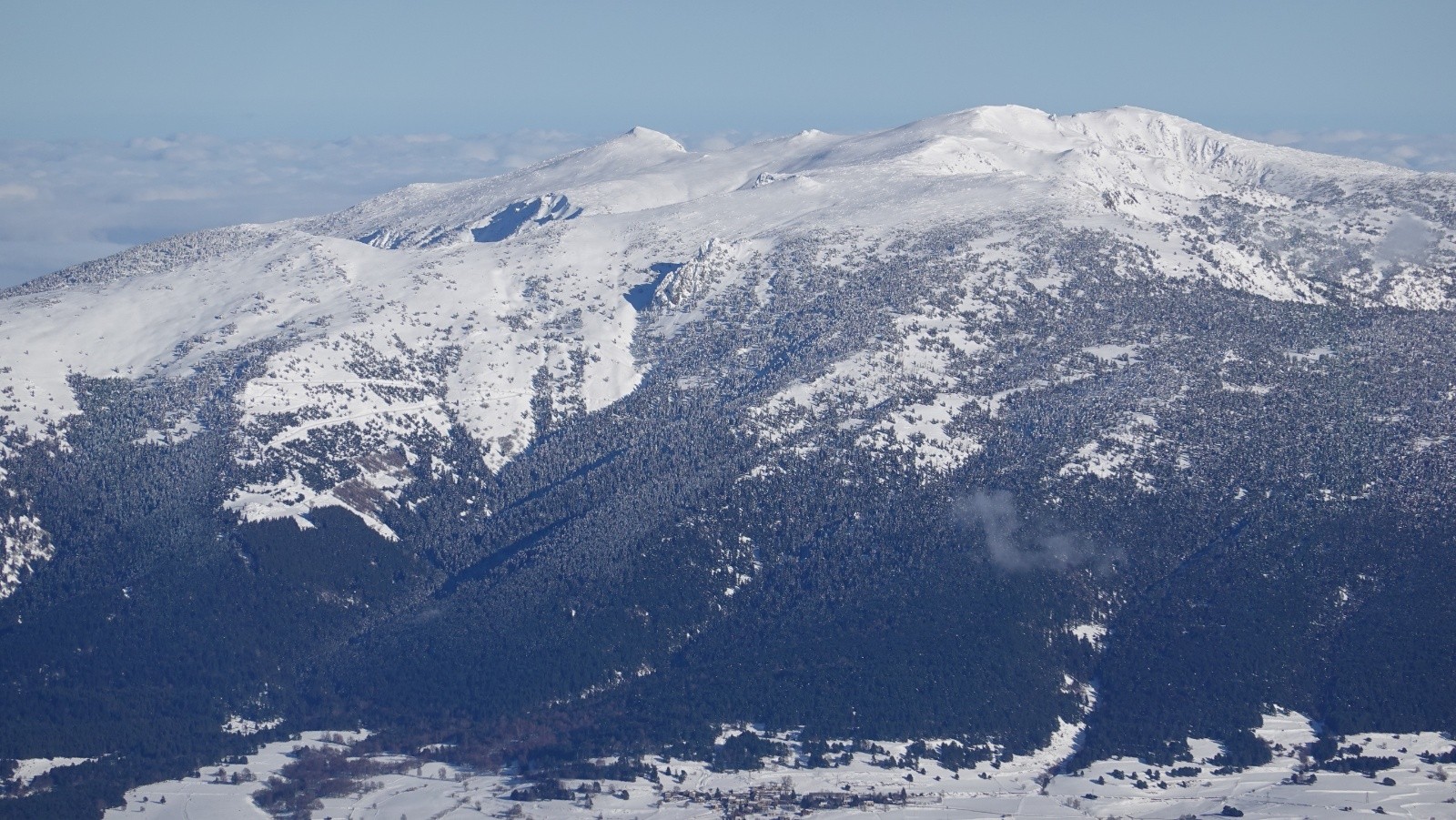 #20 Le Madres pris au téléobjectif Le Madres pris au téléobjectif