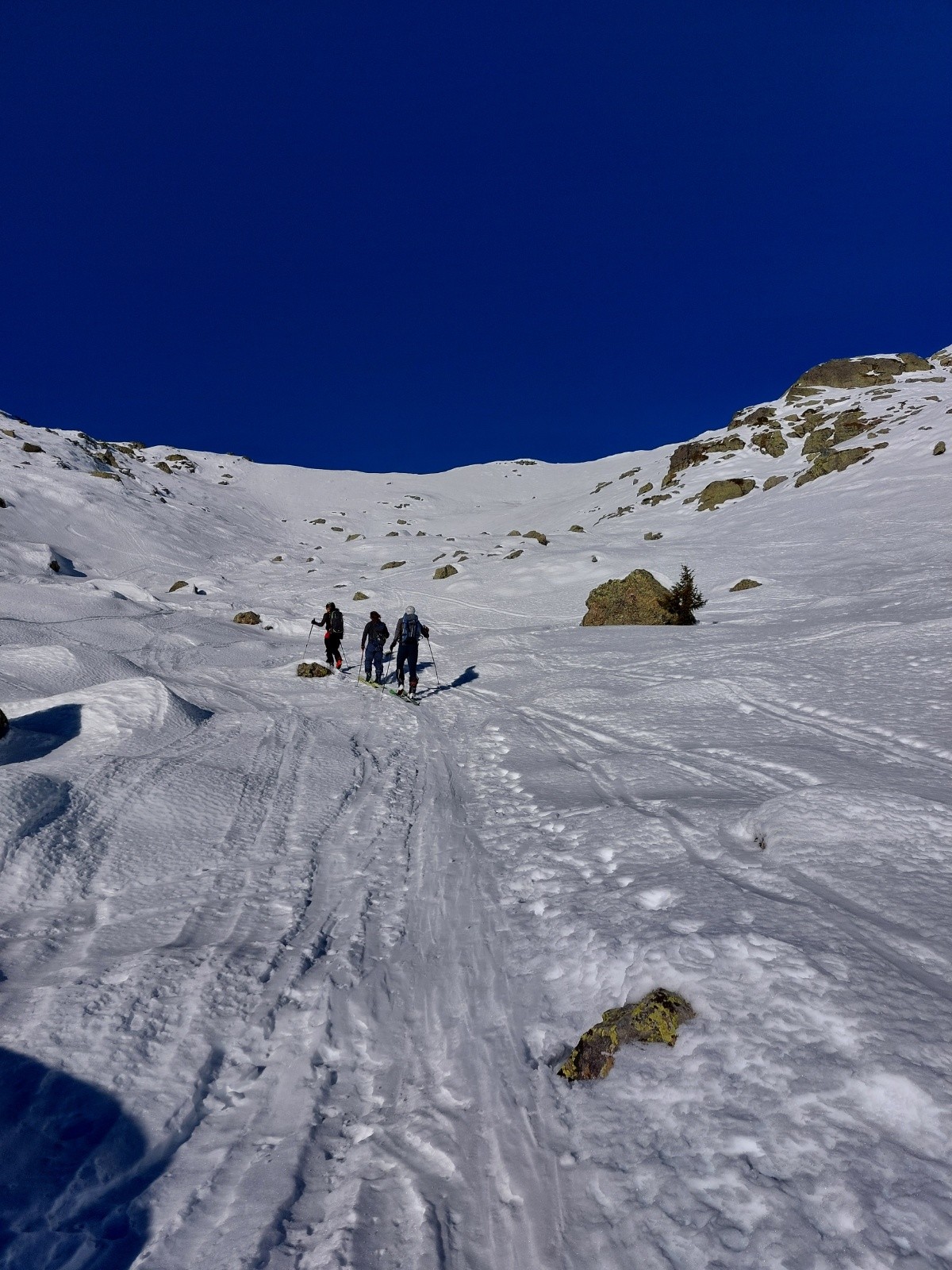 #2 Sous le sommet Sous le sommet