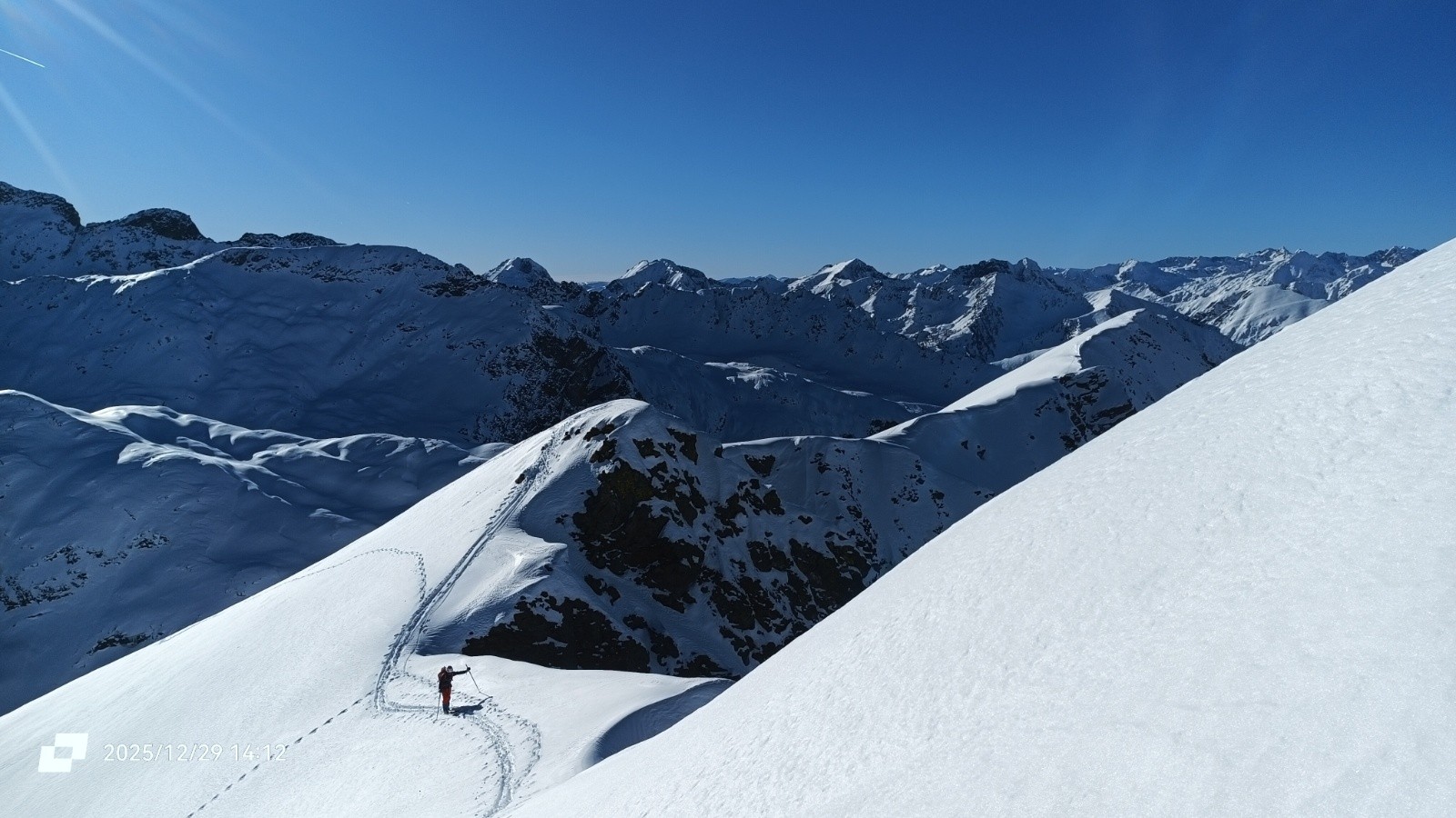 #13 Sur la crête sommitale Sur la crête sommitale