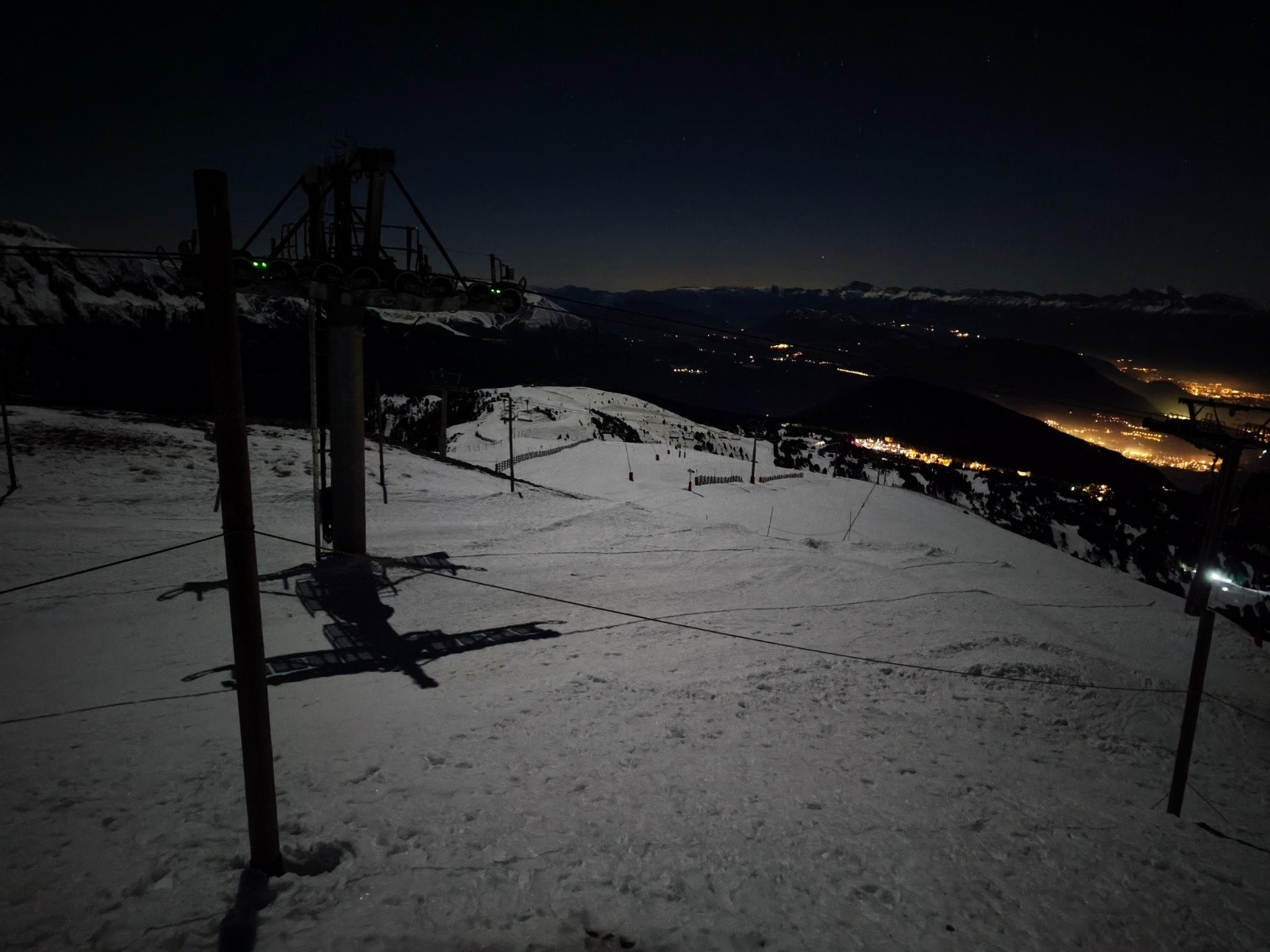 La vallée sans frontale