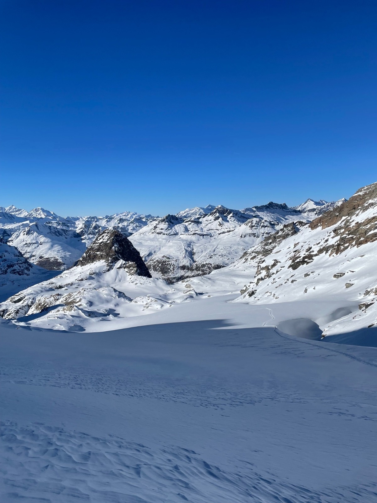 #6 La glacier sous le col de la Disgrâce. La glacier sous le col de la Disgrâce.