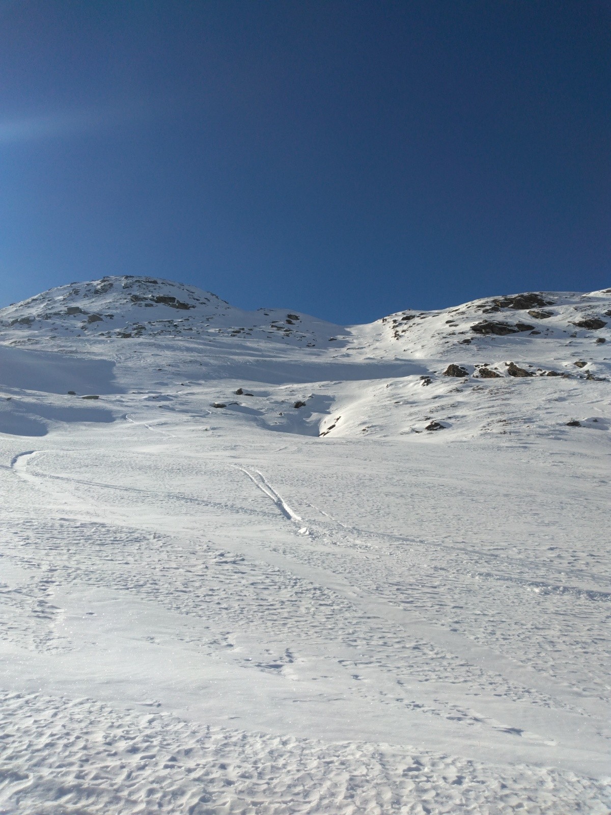 #3 La sortie entre les points 2647 et 2580 La sortie entre les points 2647 et 2580