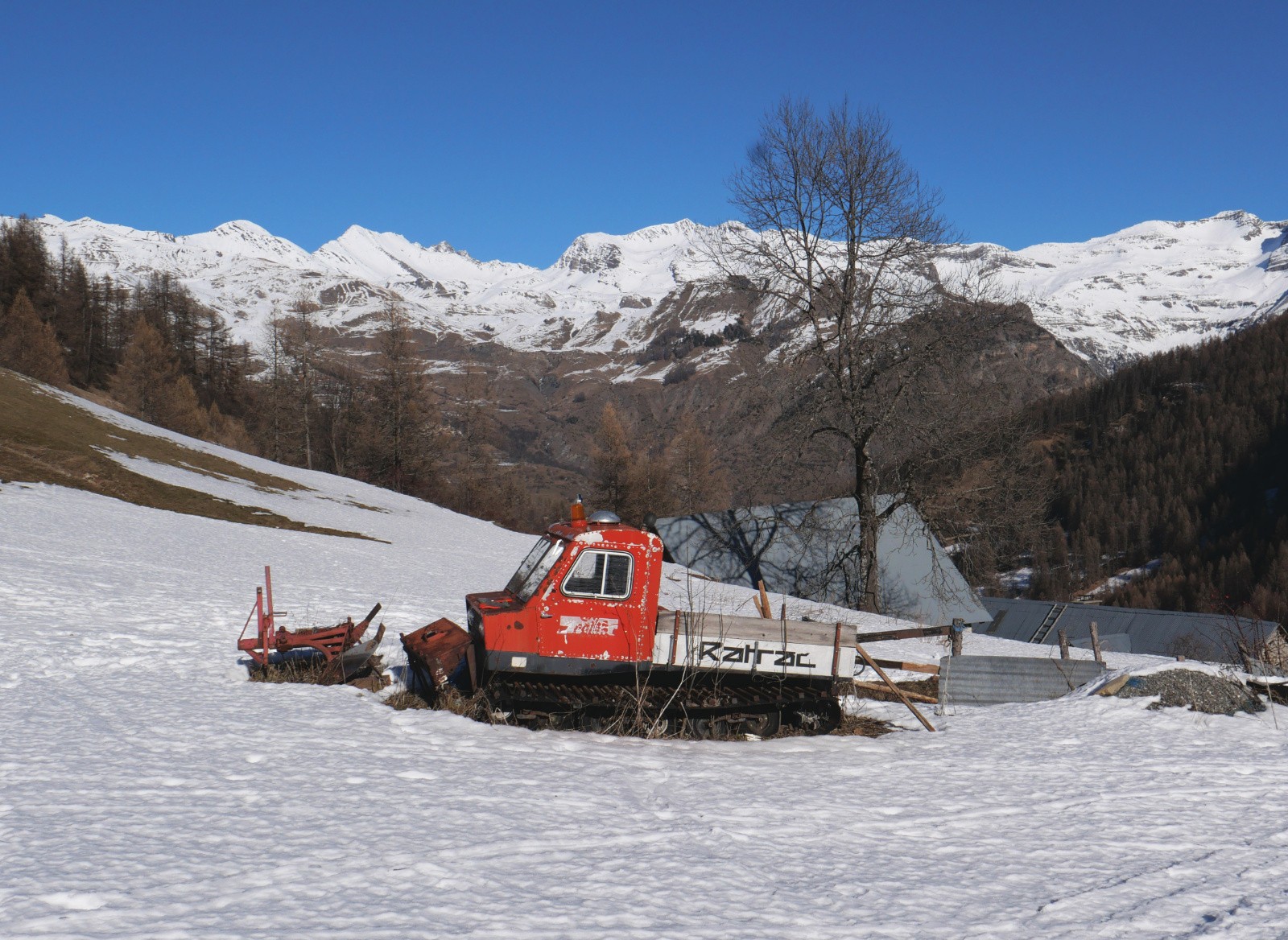 Relique du passé: le fameux Ratrack de Rolba
