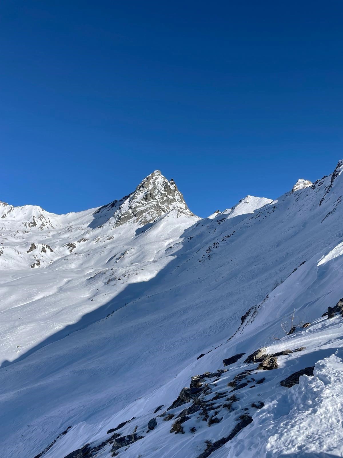 Bric Bouchet, pelé par le vent de NW