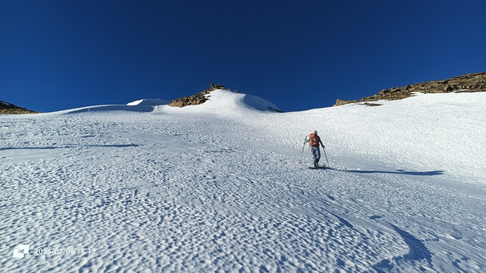 #15 Sommet de la paroi du midi Sommet de la paroi du midi