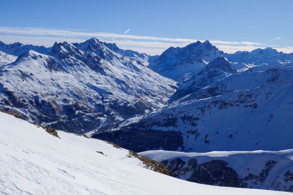 #19 y a des Montagnes dans le coin y a des Montagnes dans le coin