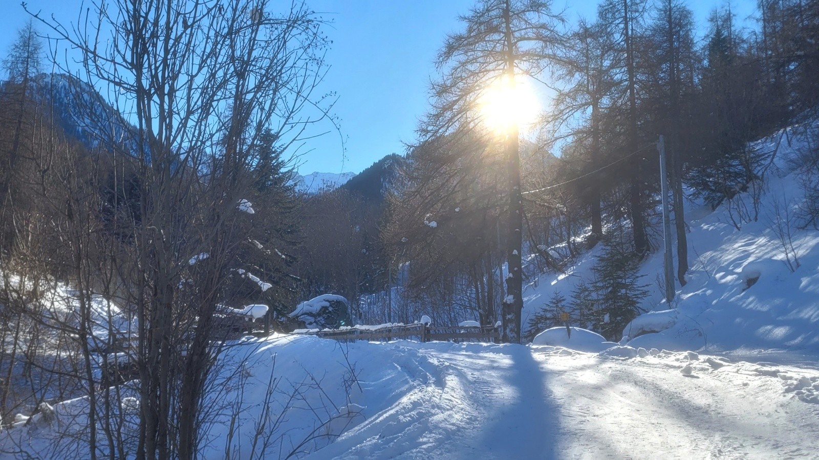 #5 Route enneigée Route enneigée