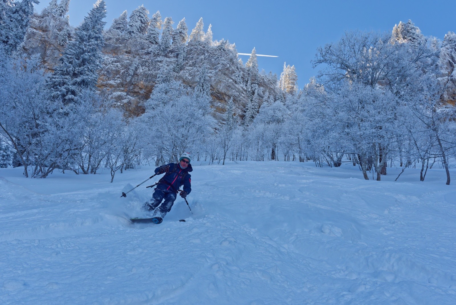 Tout bon sous le pas et dans la forêt&nbsp;