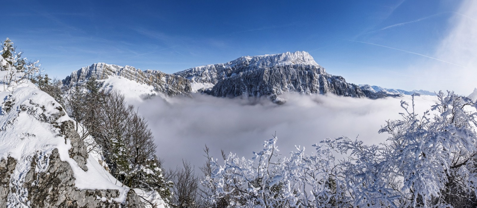 #20 Petit et Grand Som depuis la crête de l Petit et Grand Som depuis la crête de l'Aliénard