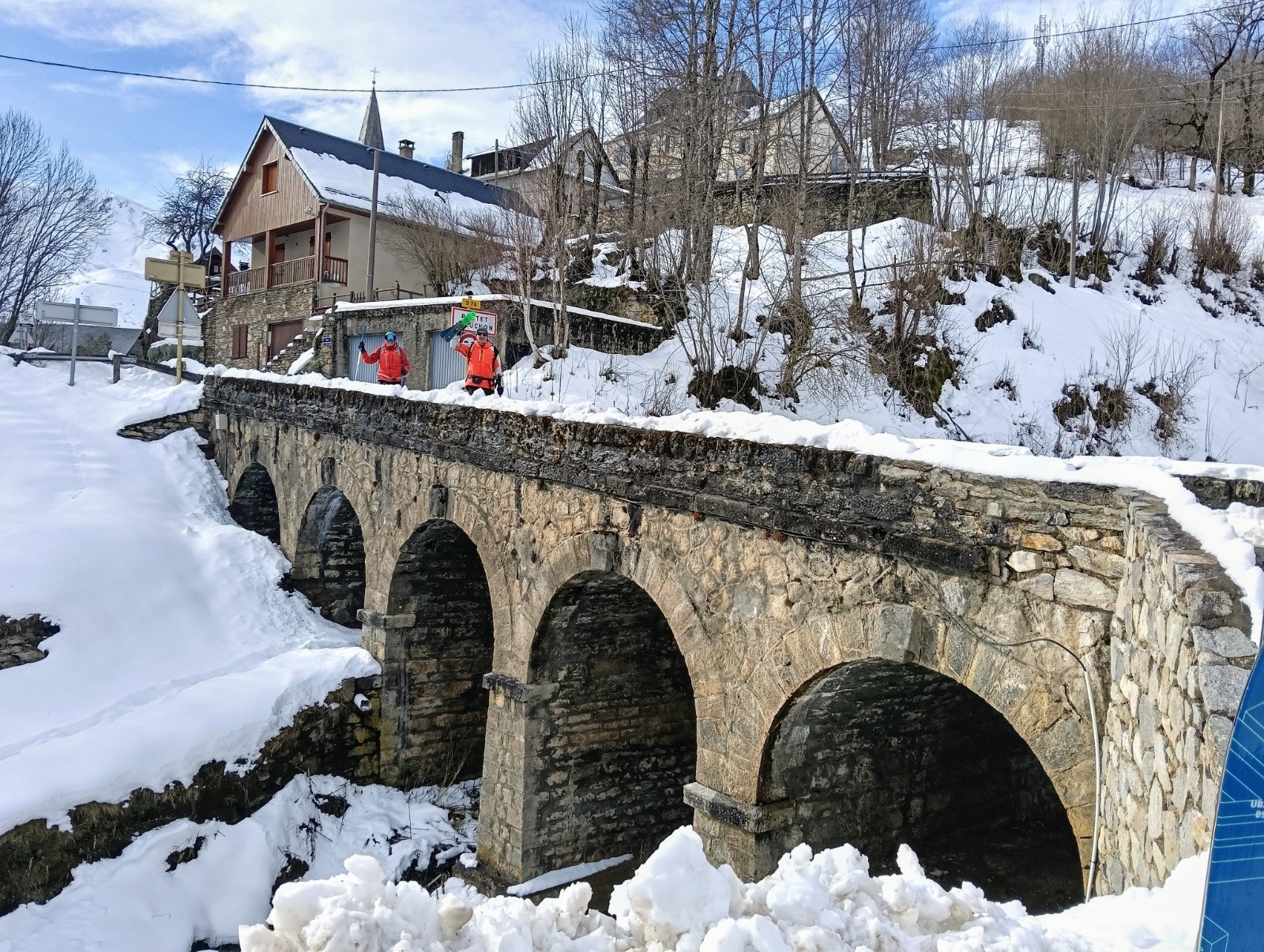 le vieux pont au dessus des moulins&nbsp;&nbsp;