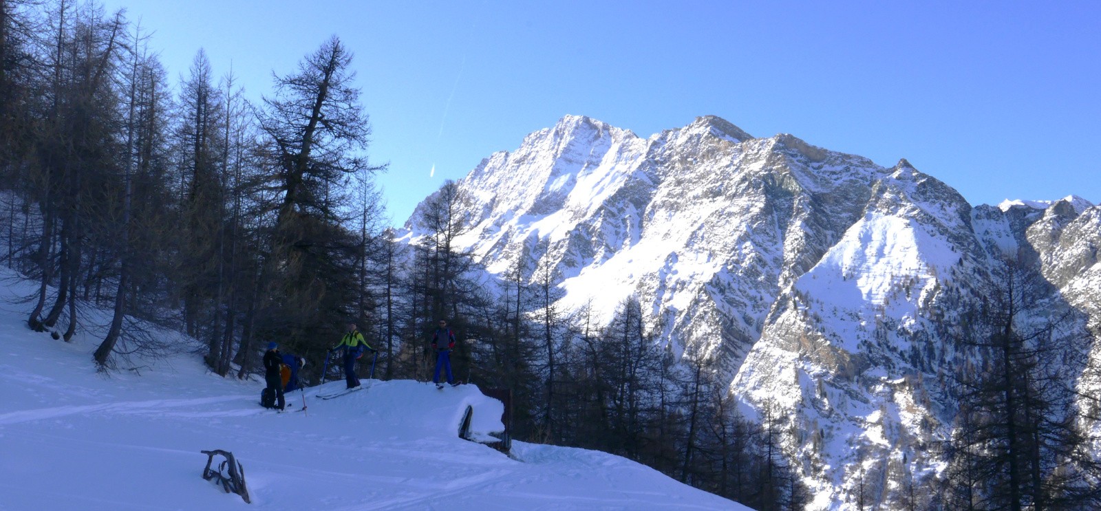 Roche Taillante au-dessus de l'ancienne cabane du Pisset.