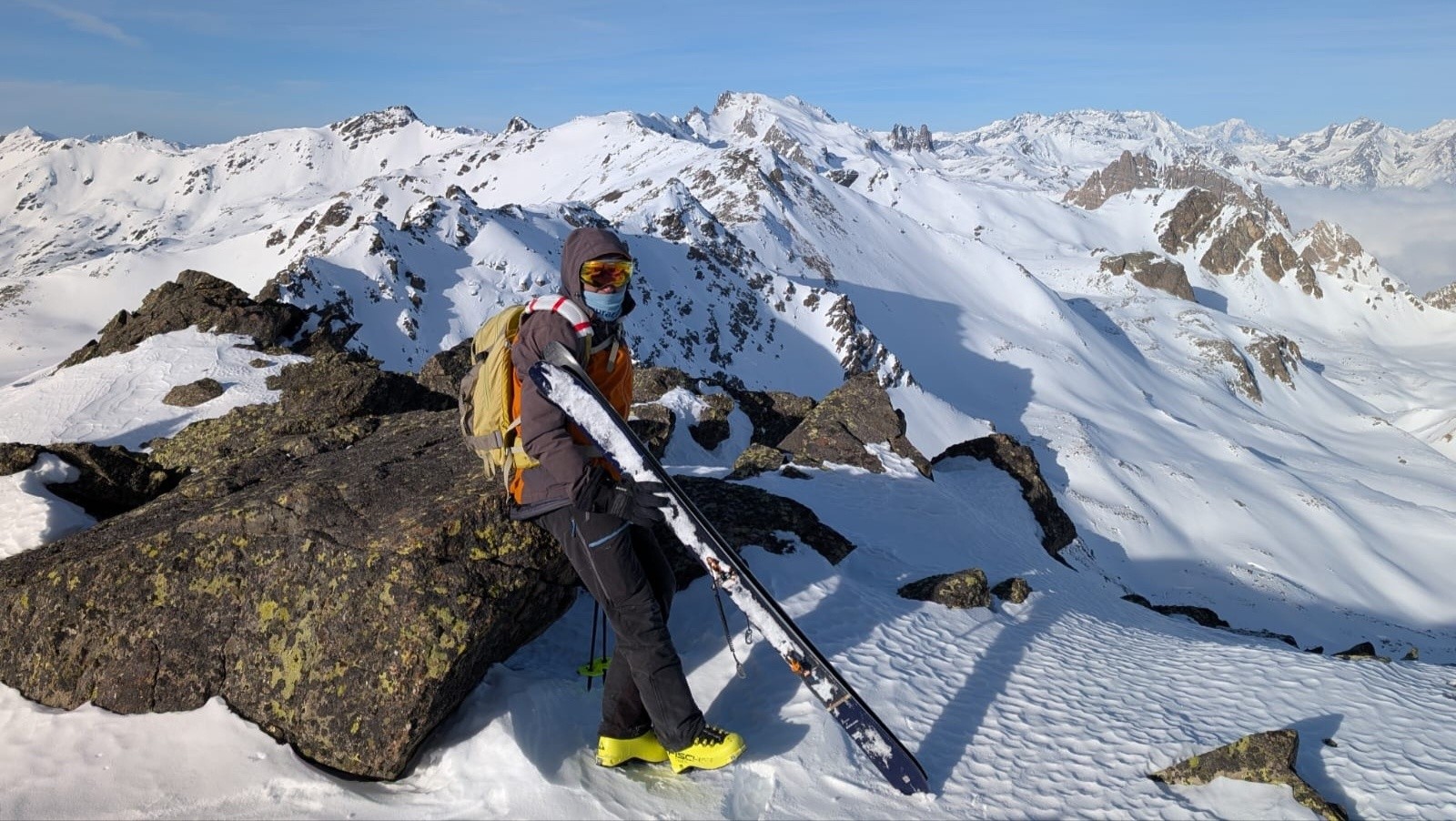 Sommet j'ai bien fait de prendre les skis vu le profil de la balade&nbsp;