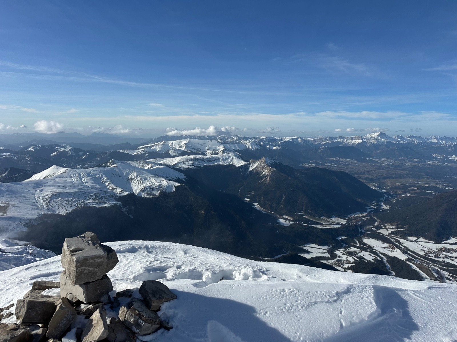 #3 Vue sur le Trièves depuis le sommet Vue sur le Trièves depuis le sommet