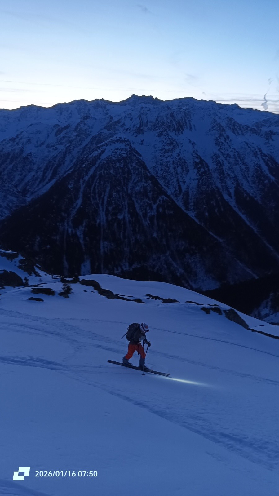 Sur fond de Gdes Rousses 