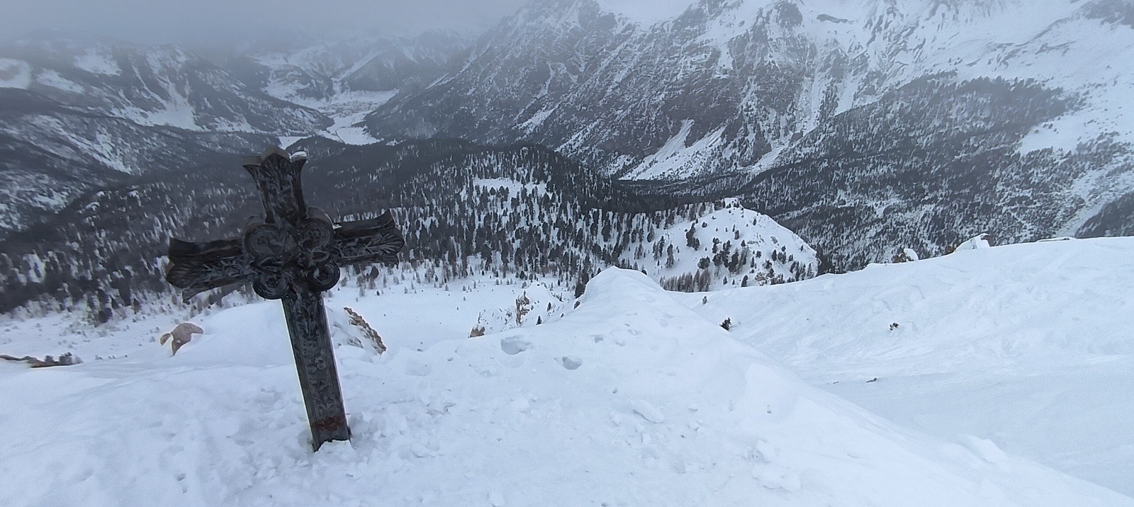 &nbsp;Summit avec l'itinéraire de descente plein N