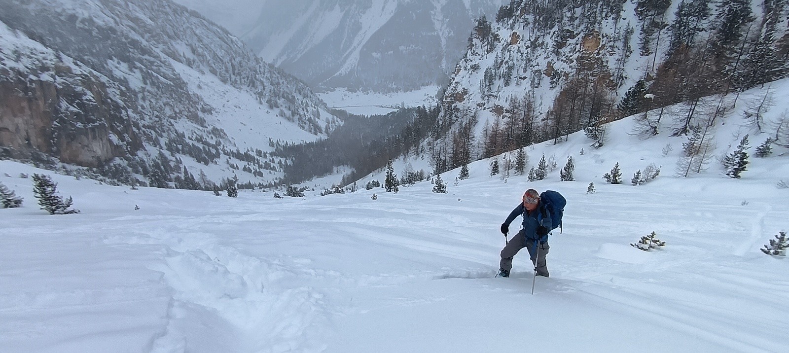 &nbsp;Montée dans la belle combe du Malazen&nbsp;